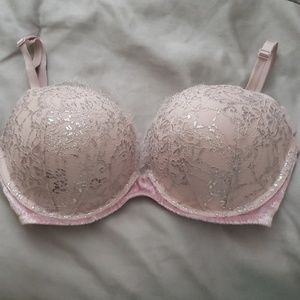 32 DDD Victoria's Secret Push-Up Bra